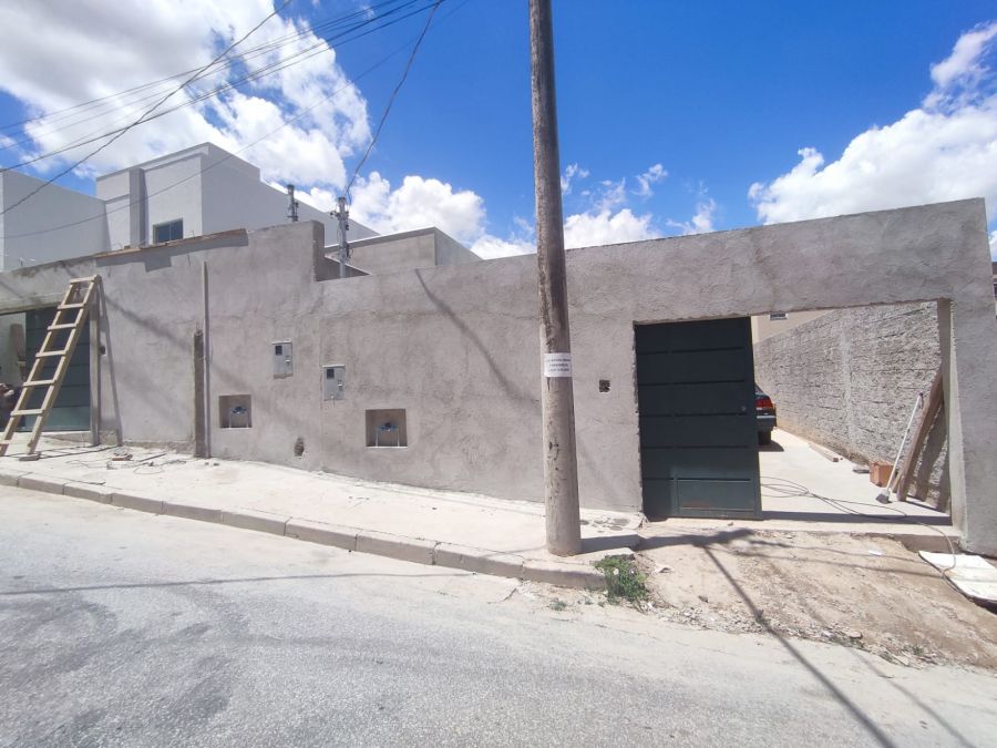 Casa Geminada - Venda - Duque de Caxias - BETIM - MG