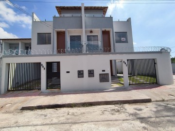 Casa Geminada à Venda