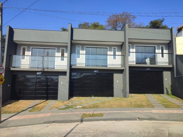 Casa Geminada à Venda